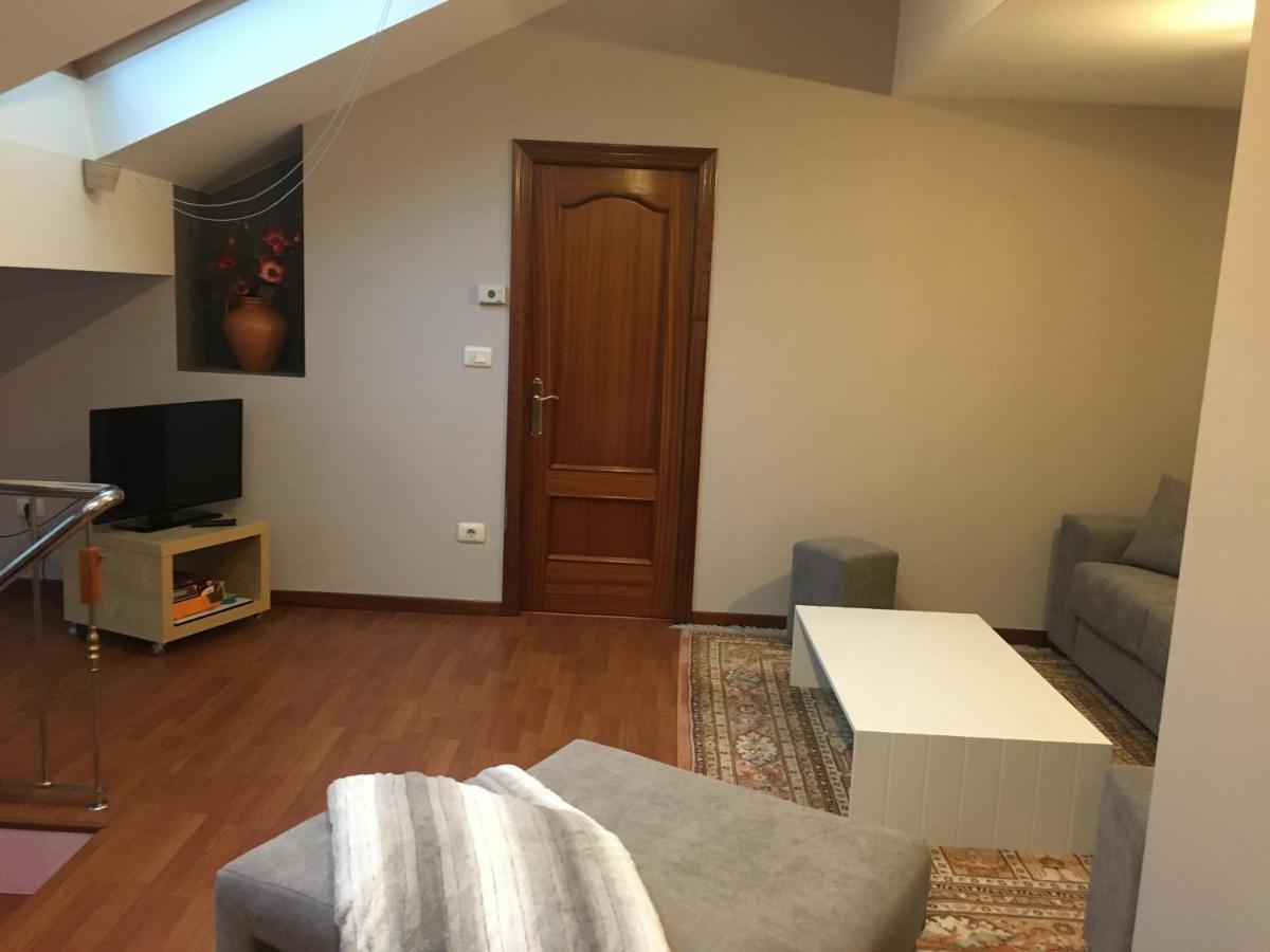 Duplex Rosalia De Castro. Ribadavia Apartment Exterior photo